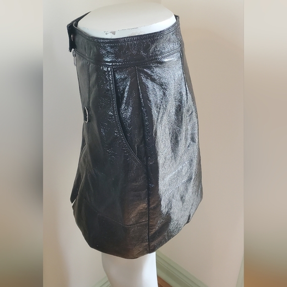 Dance & Marvel Shiney Crinkle PVC Skirt - Picture 2 of 4